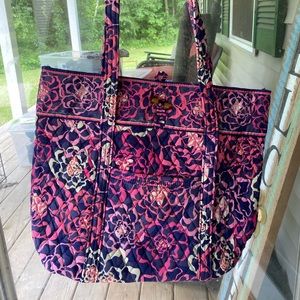 Vera Bradley Tote